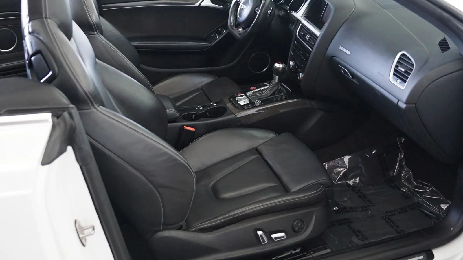 More photos of 2016 Audi S5 Premium Plus at Auto City, CA