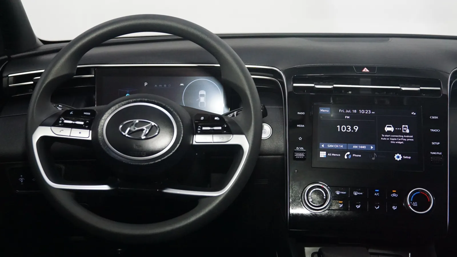 More photos of 2023 Hyundai Santa Cruz SEL at Auto City, CA