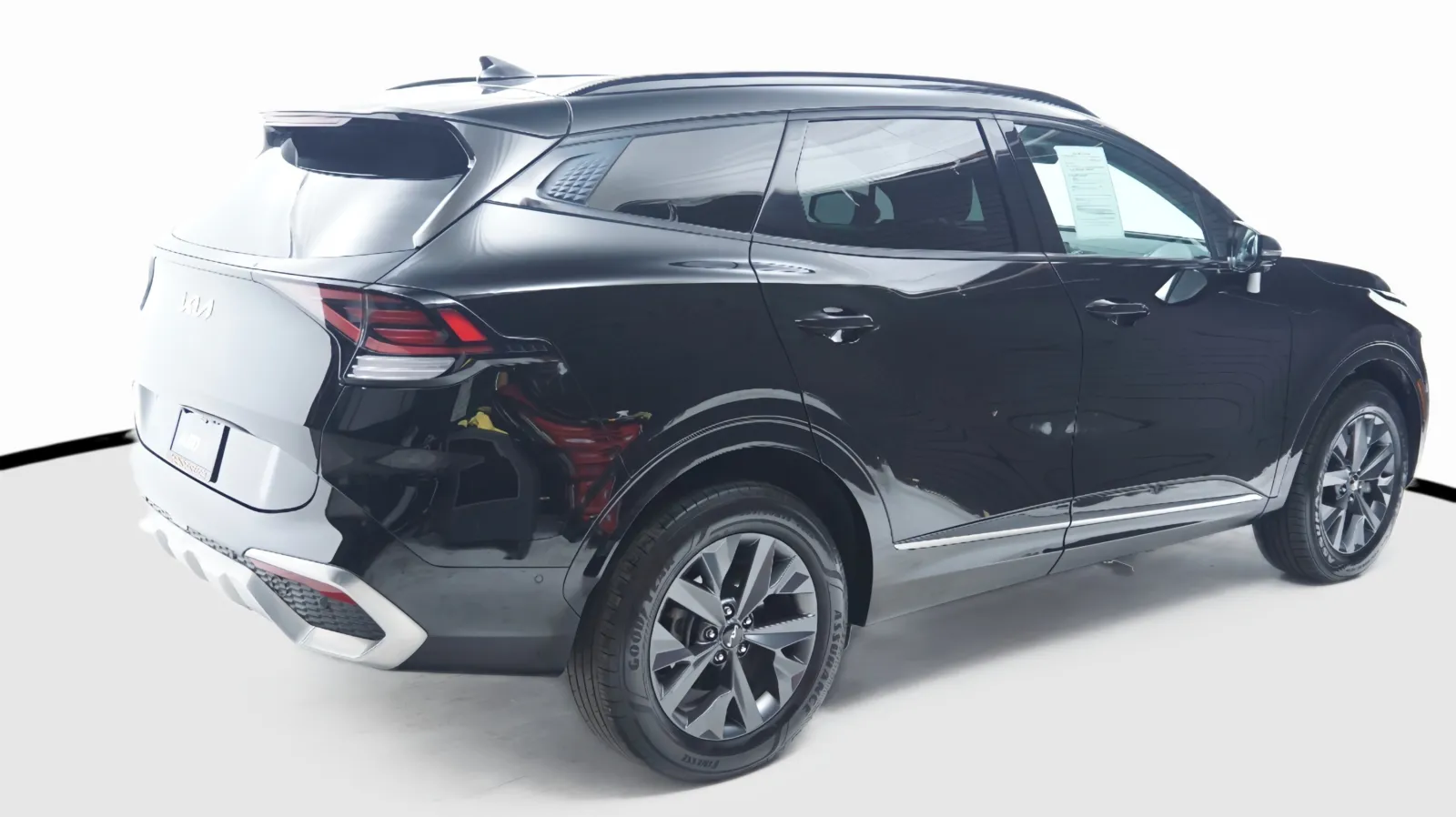 More photos of 2023 Kia Sportage Hybrid SX-Prestige at Auto City, CA