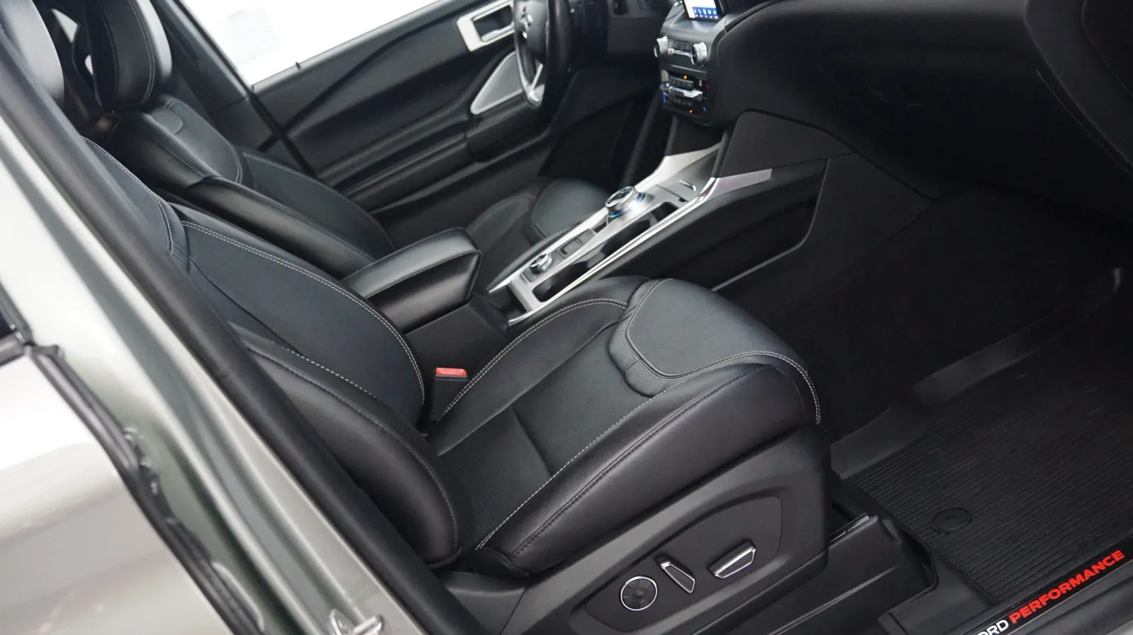 More photos of 2020 Ford Explorer ST at Auto City, CA