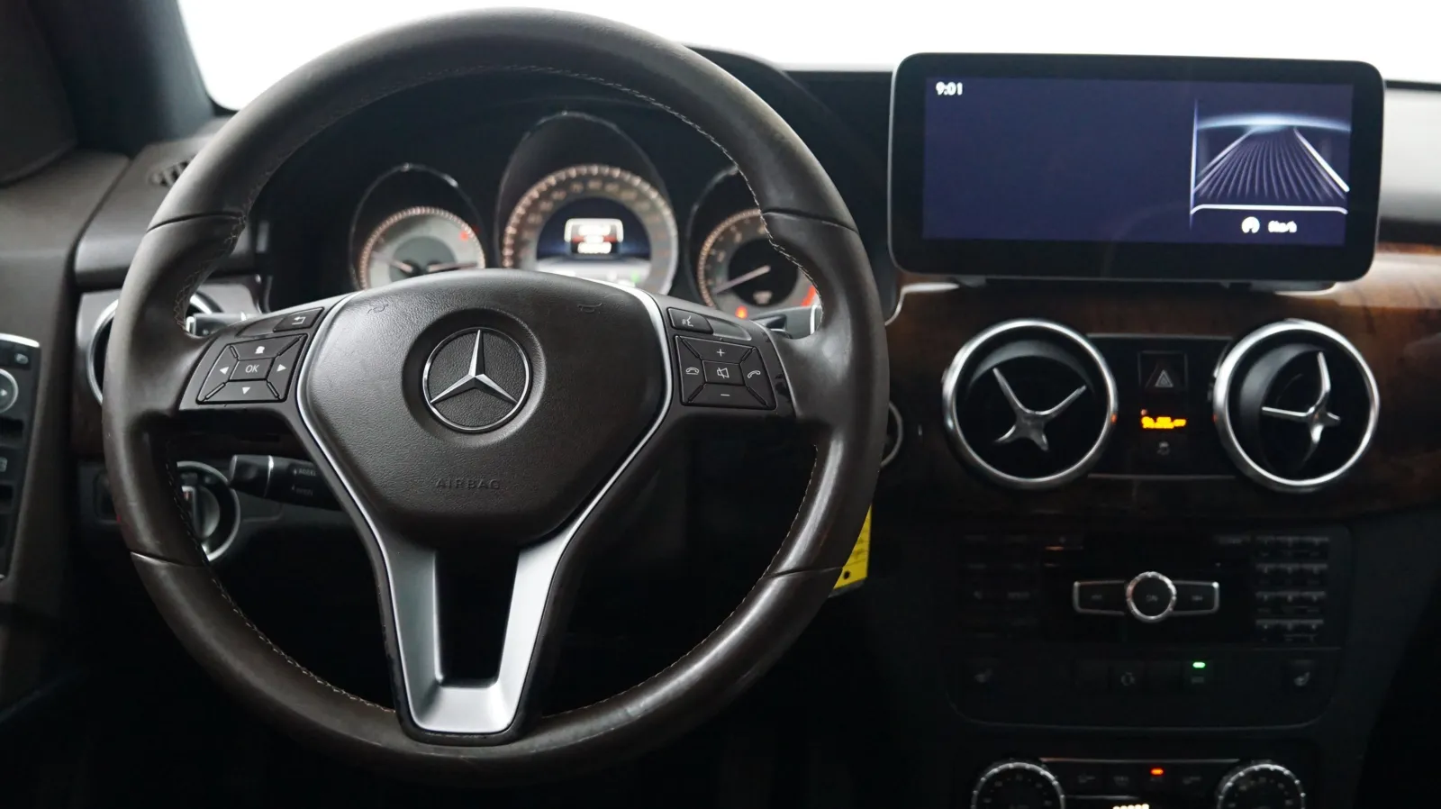 More photos of 2014 Mercedes-Benz GLK-Class GLK 350 at Auto City, CA