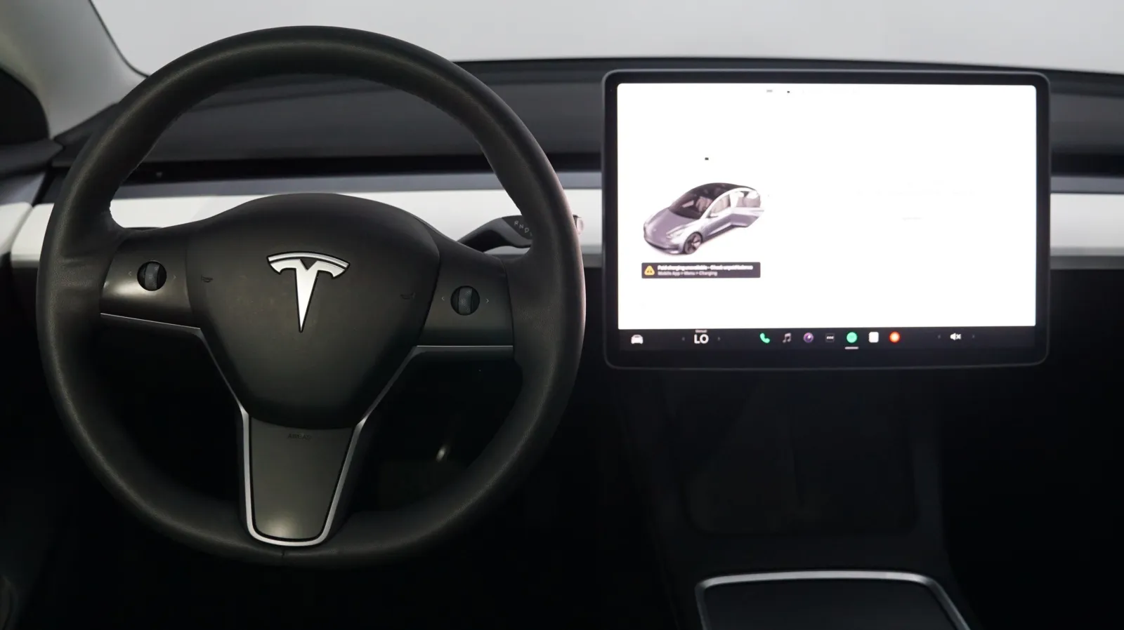 More photos of 2021 Tesla Model 3 Long Range at Auto City, CA
