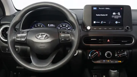 More photos of 2023 Hyundai KONA SEL at Auto City, CA