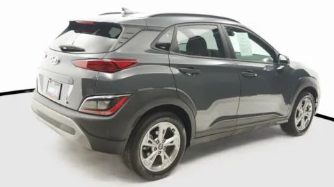 More photos of 2023 Hyundai KONA SEL at Auto City, CA