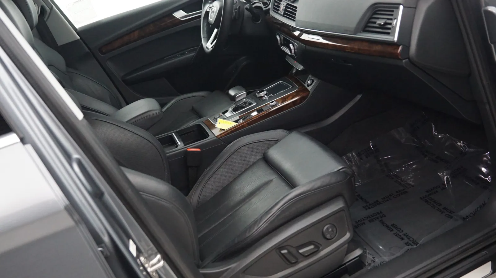 More photos of 2018 Audi Q5 Premium Plus at Auto City, CA