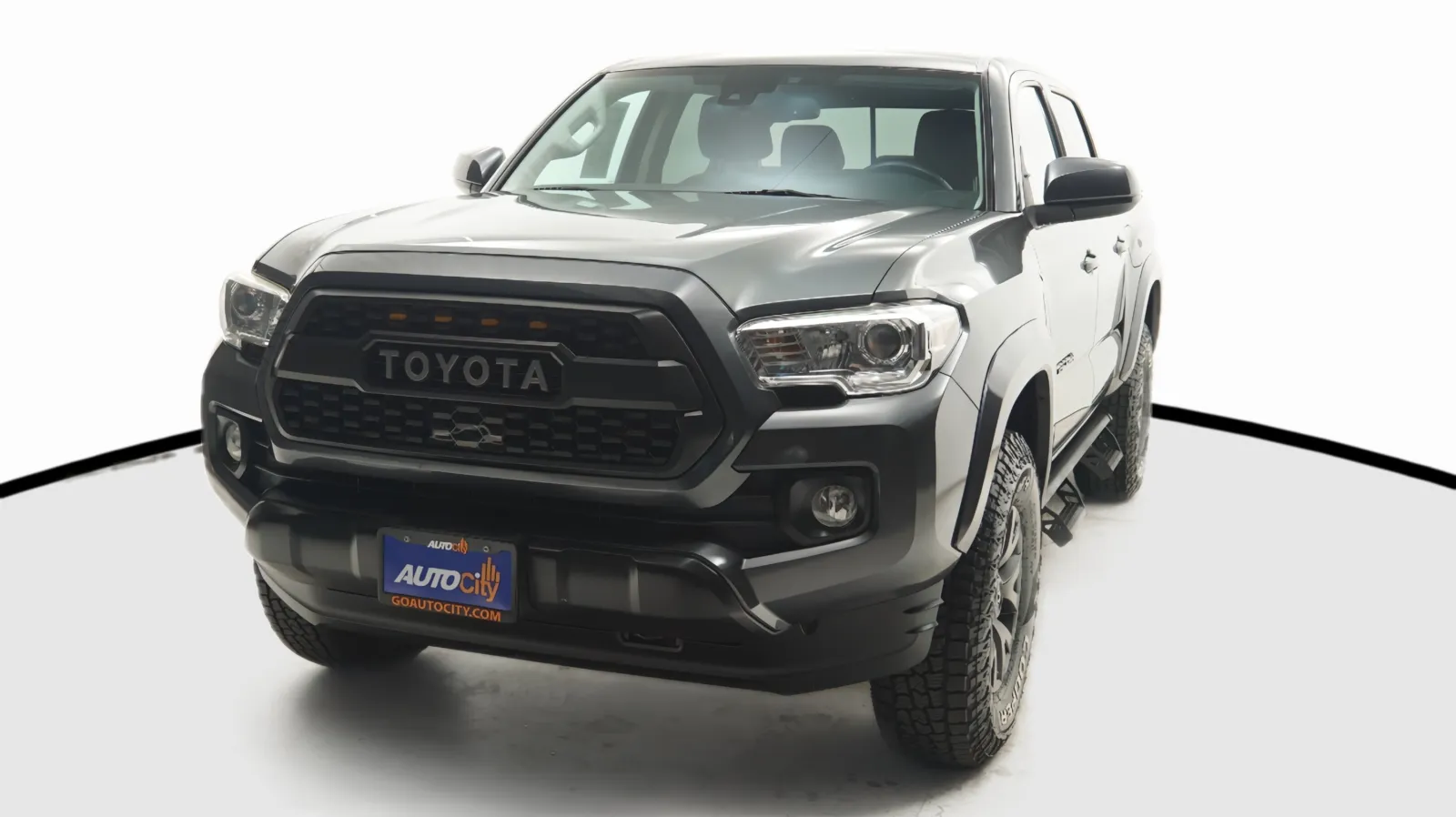 Gray 2020 Toyota Tacoma SR5 for sale in El Cajon, CA