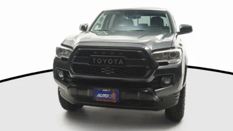 Another view of 2020 Toyota Tacoma SR5 for sale in El Cajon, CA at Auto City