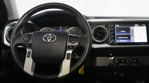 More photos of 2020 Toyota Tacoma SR5 at Auto City, CA