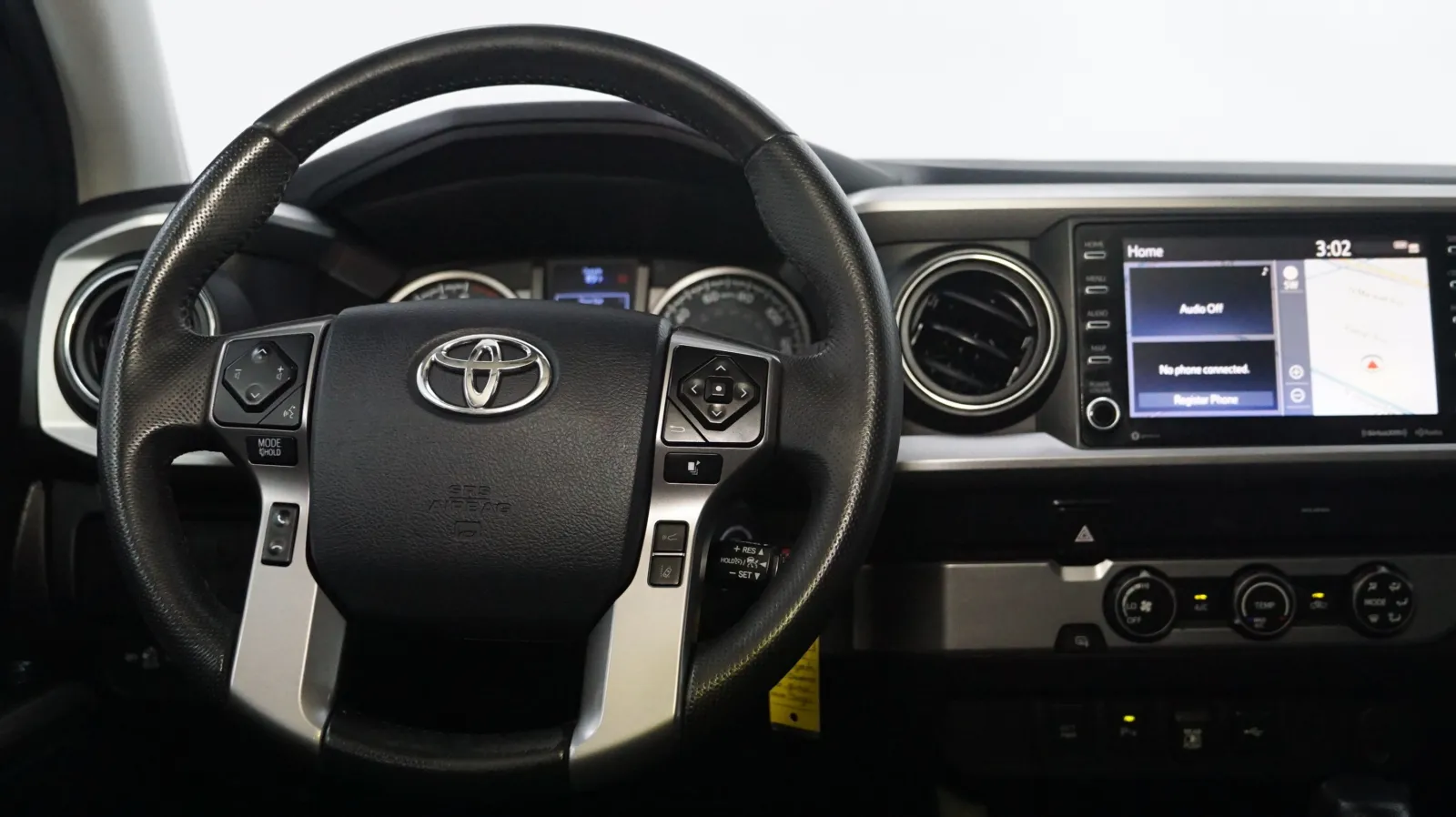 More photos of 2020 Toyota Tacoma SR5 at Auto City, CA