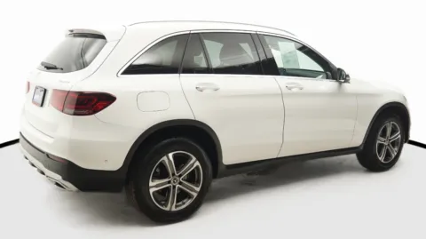 More photos of 2021 Mercedes-Benz GLC 300 at Auto City, CA