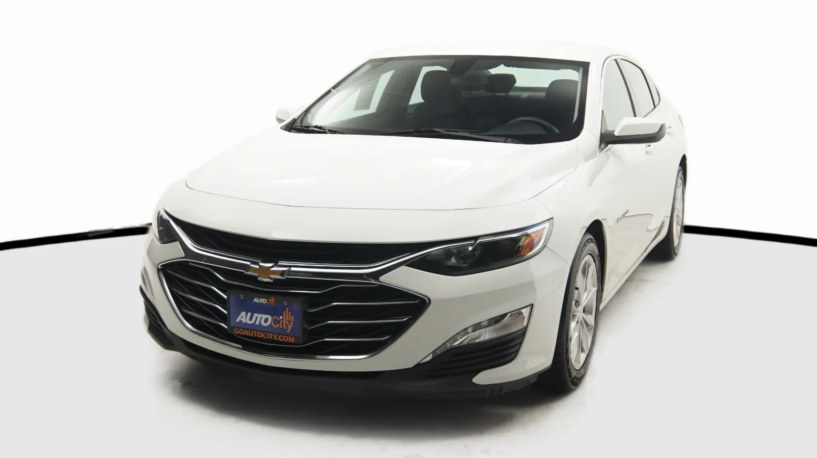 White 2022 Chevrolet Malibu LT for sale in El Cajon, CA