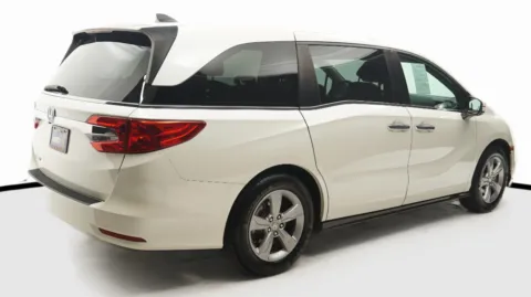 More photos of 2018 Honda Odyssey EX-L at Auto City, CA