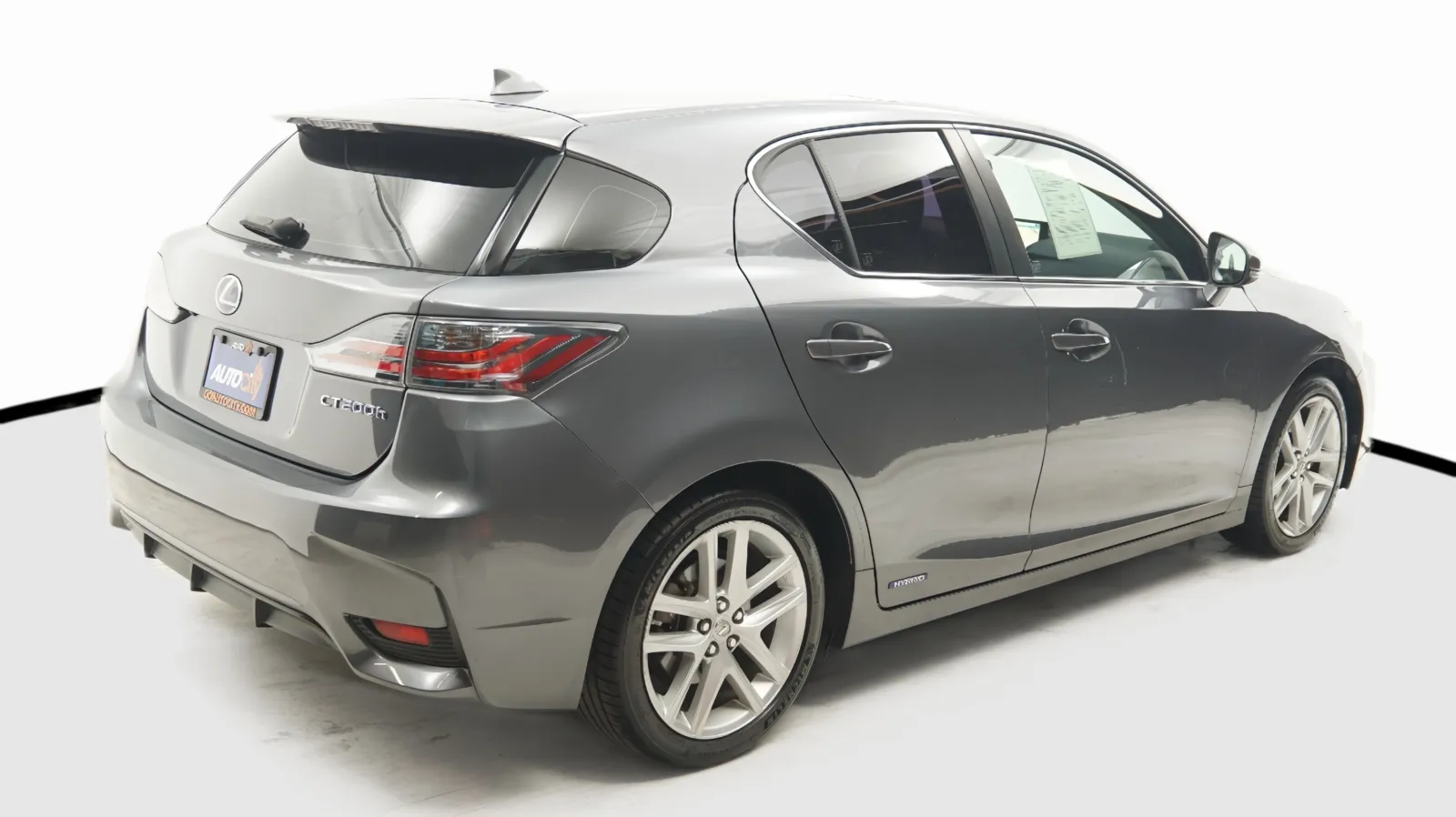 More photos of 2016 Lexus CT 200h Hybrid at Auto City, CA