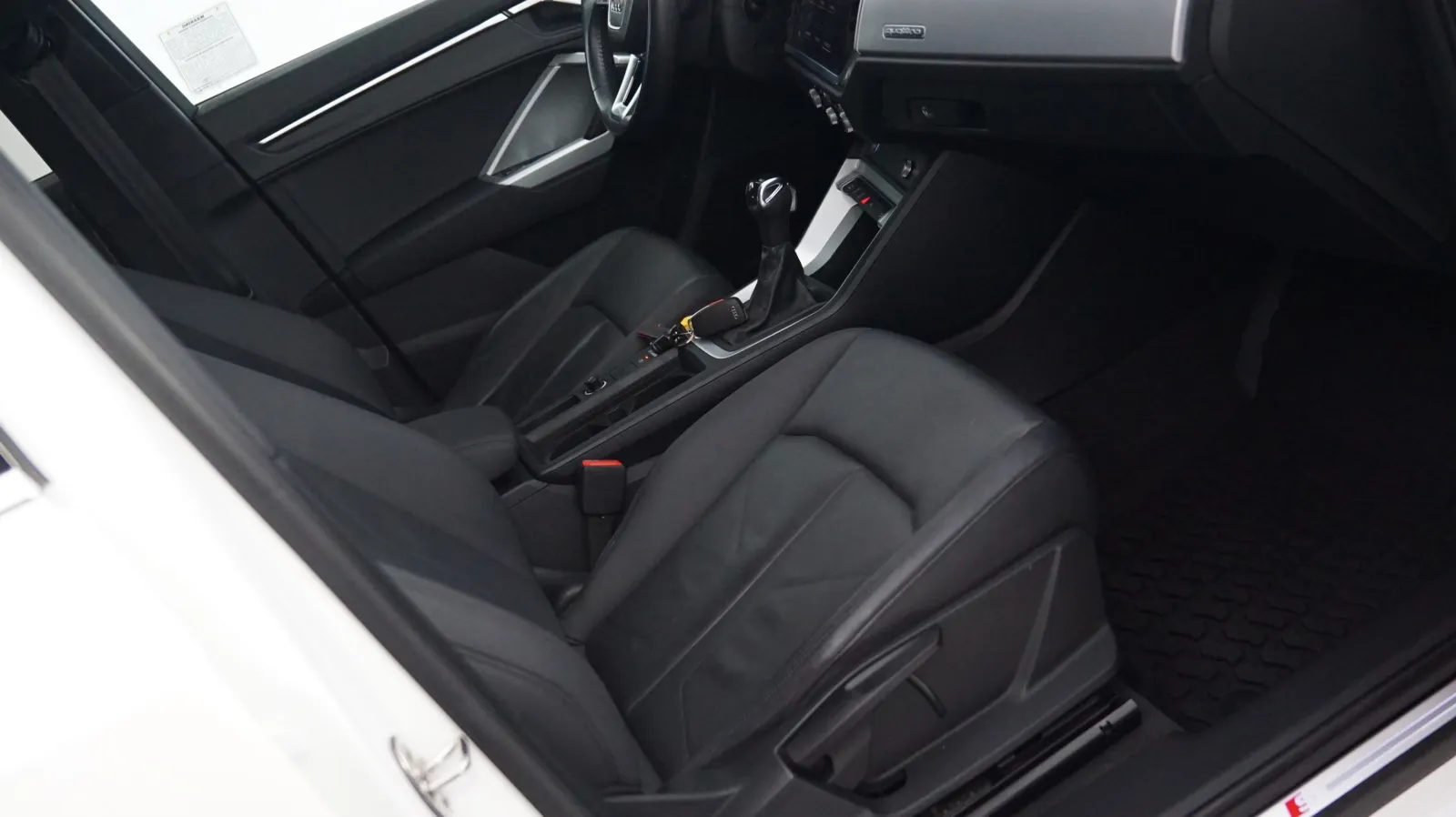 More photos of 2020 Audi Q3 S line Premium at Auto City, CA