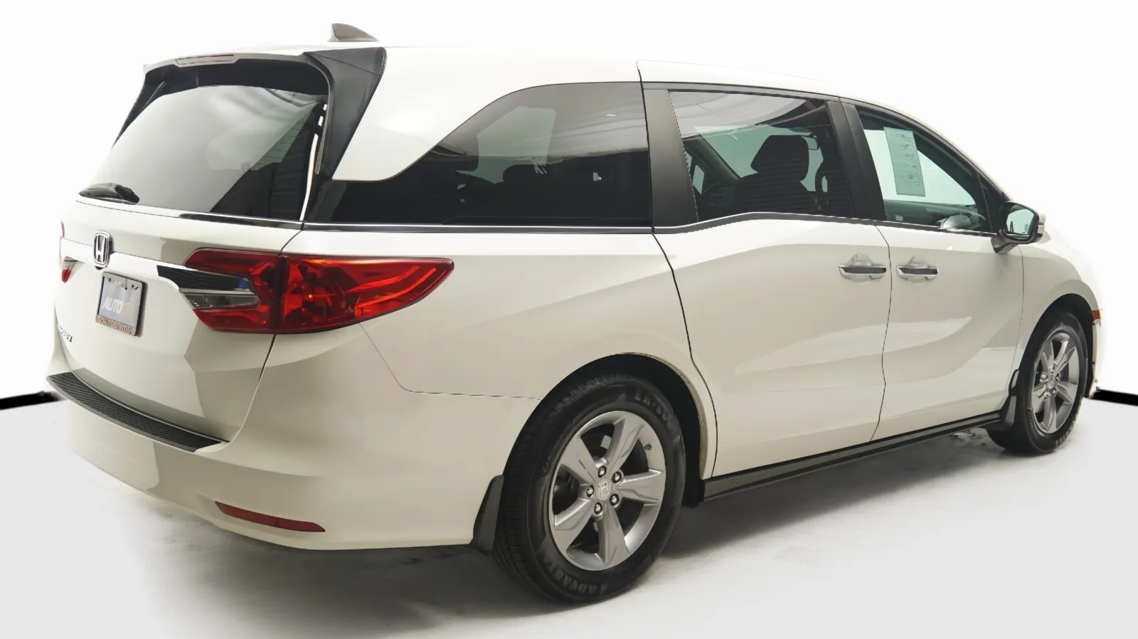 More photos of 2018 Honda Odyssey EX at Auto City, CA