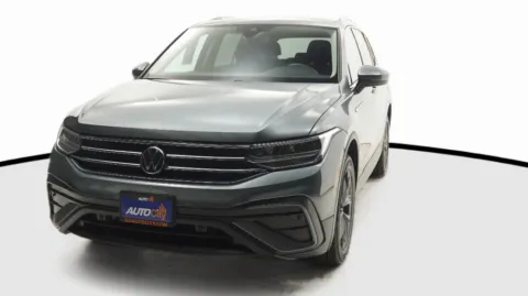 Gray 2022 Volkswagen Tiguan SE for sale in El Cajon, CA