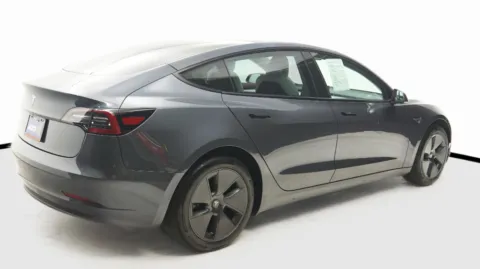 More photos of 2023 Tesla Model 3 at Auto City, CA
