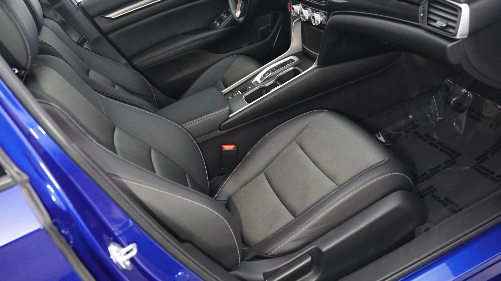 More photos of 2022 Honda Accord Hybrid Sport at Auto City, CA