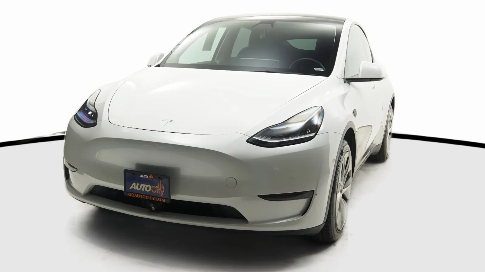 White 2021 Tesla Model Y Standard Range for sale in El Cajon, CA