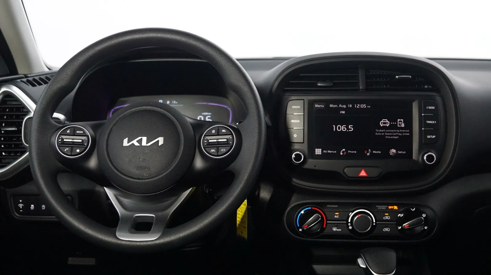 More photos of 2025 Kia Soul LX at Auto City, CA