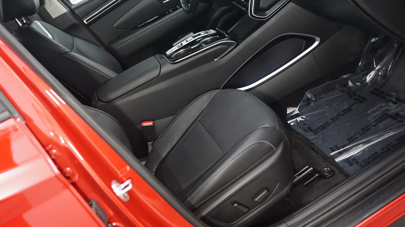 More photos of 2023 Hyundai Tucson Limited at Auto City, CA