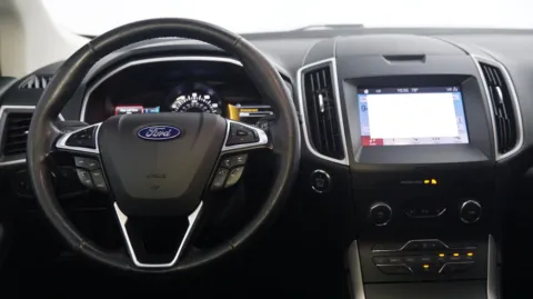 More photos of 2019 Ford Edge SEL at Auto City, CA