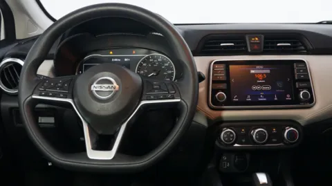 More photos of 2020 Nissan Versa SV at Auto City, CA