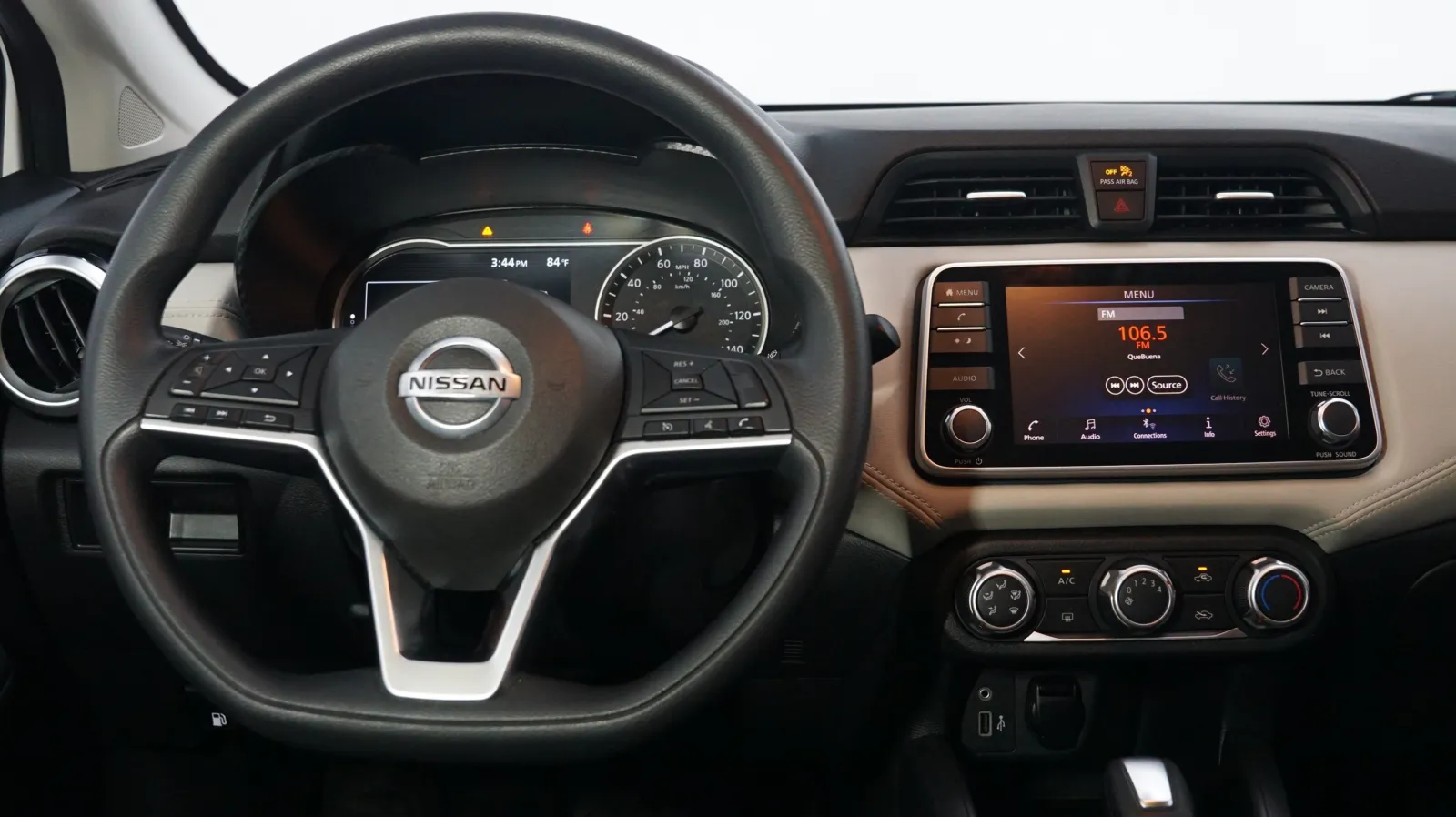 More photos of 2020 Nissan Versa SV at Auto City, CA