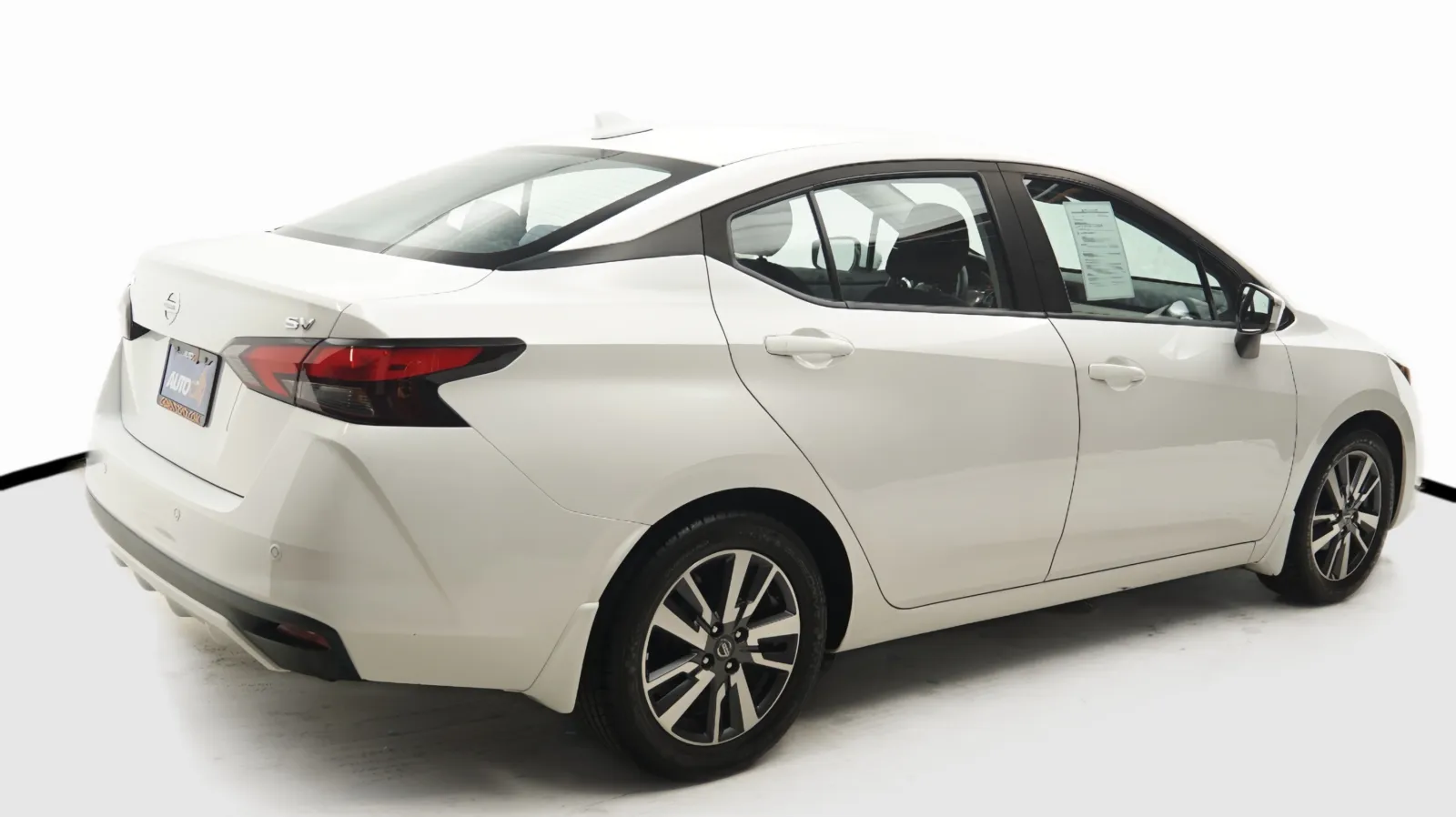 More photos of 2020 Nissan Versa SV at Auto City, CA