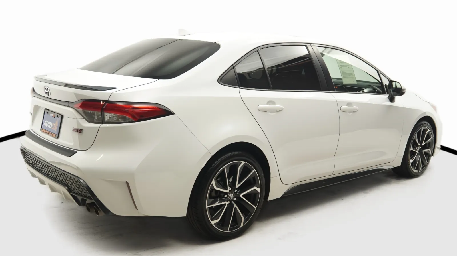 More photos of 2021 Toyota Corolla XSE at Auto City, CA