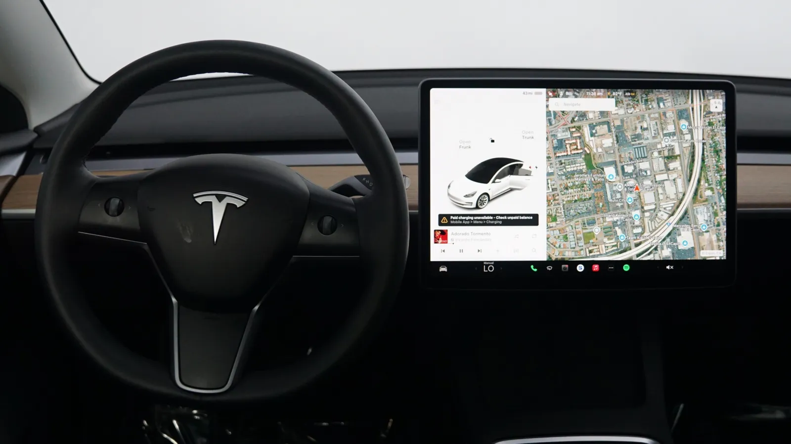 More photos of 2022 Tesla Model 3 Long Range at Auto City, CA
