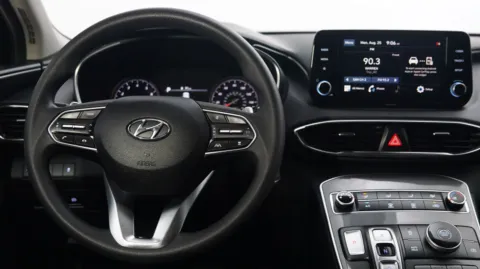 More photos of 2022 Hyundai Santa Fe SEL at Auto City, CA
