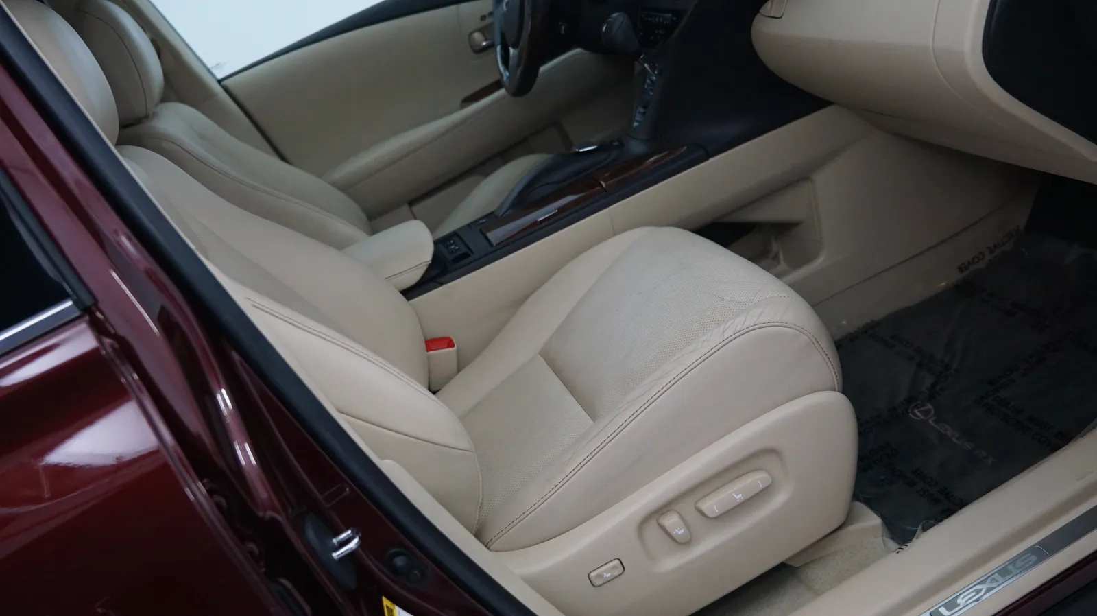 More photos of 2014 Lexus RX 350 at Auto City, CA