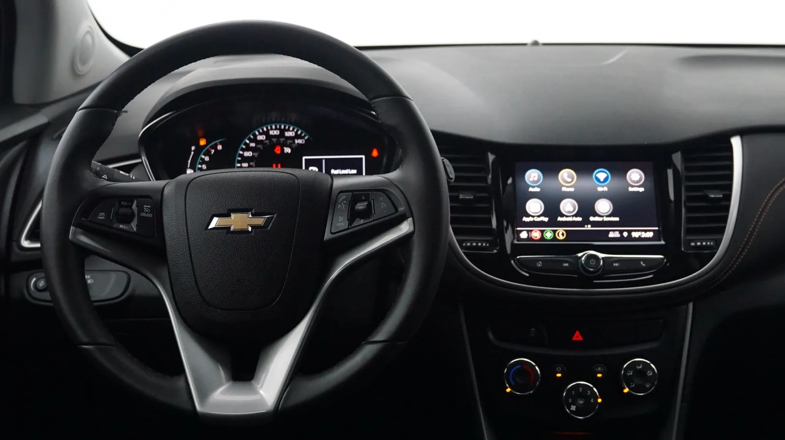 More photos of 2020 Chevrolet Trax LT at Auto City, CA
