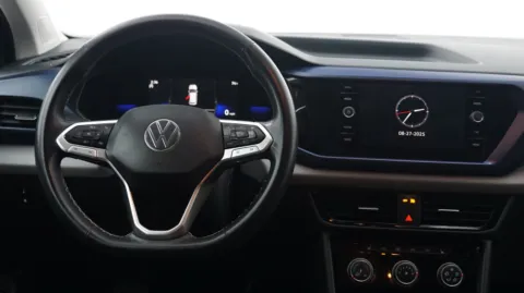 More photos of 2023 Volkswagen Taos SE at Auto City, CA