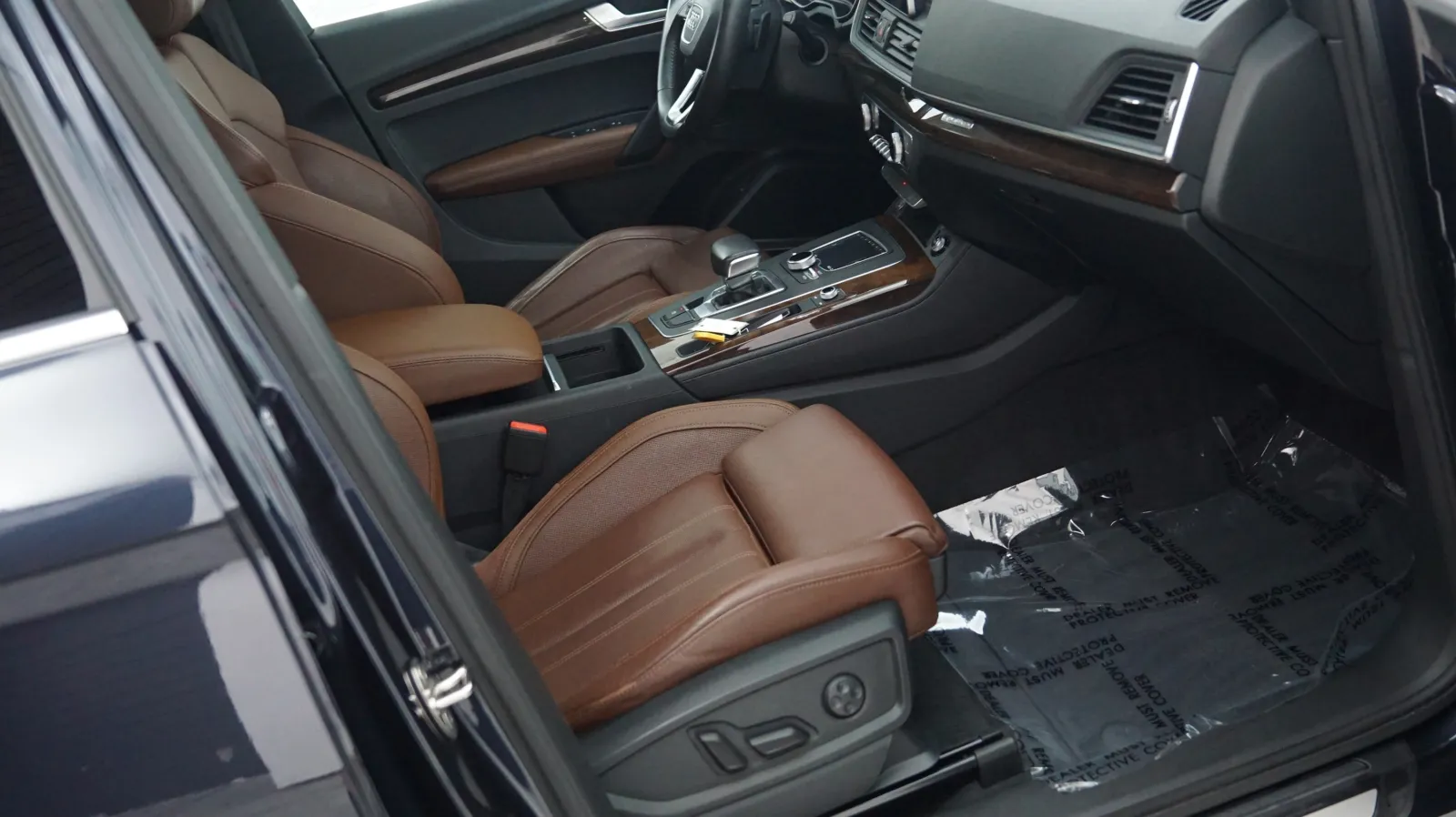 More photos of 2019 Audi Q5 Premium Plus at Auto City, CA