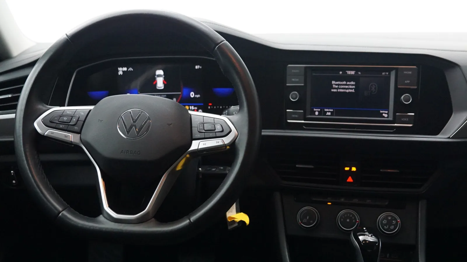 More photos of 2024 Volkswagen Jetta S at Auto City, CA