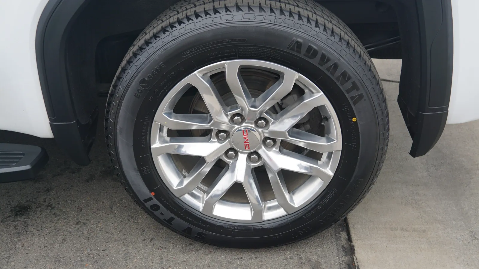 GMC Sierra photo 14