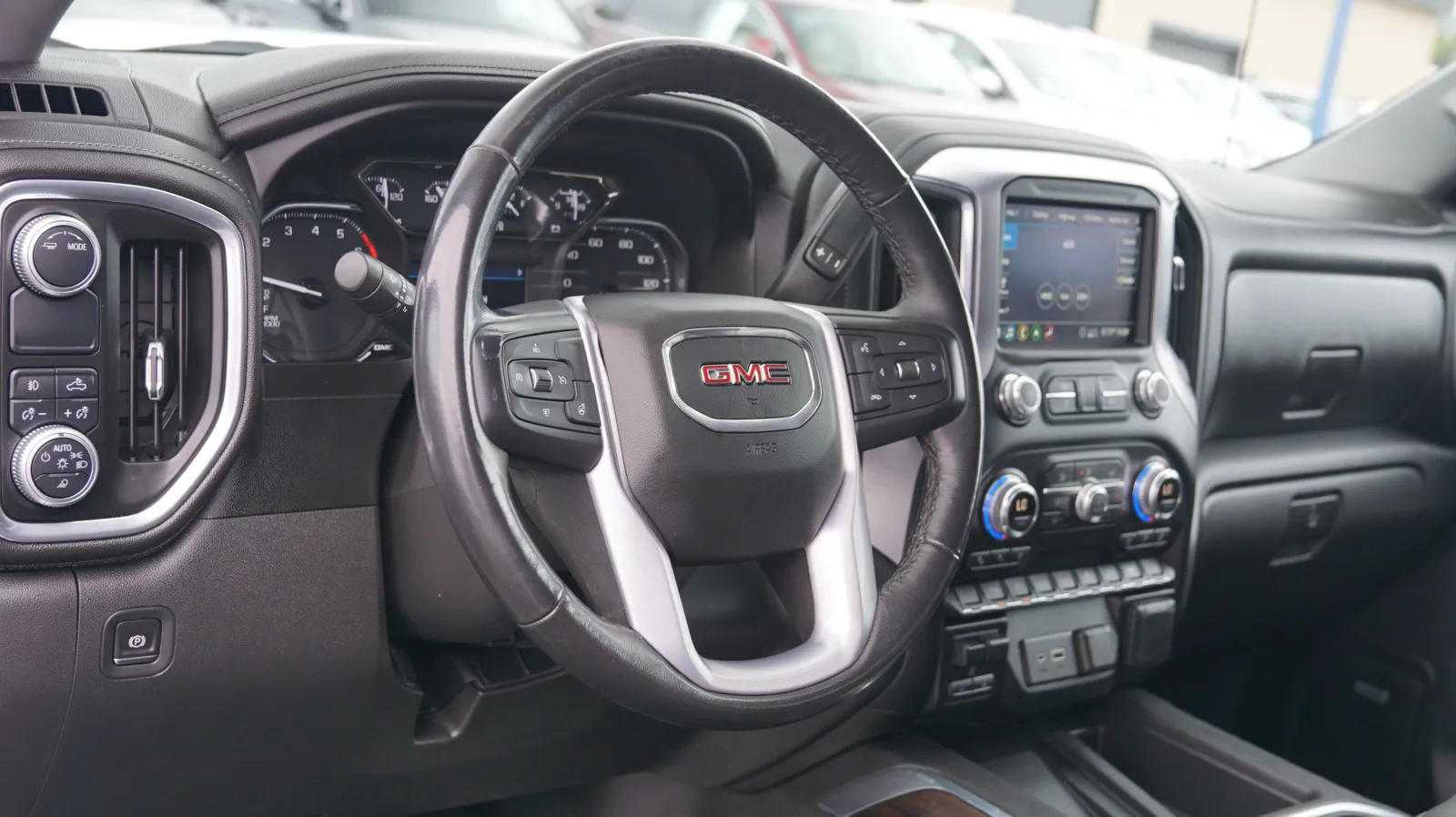 GMC Sierra photo 21
