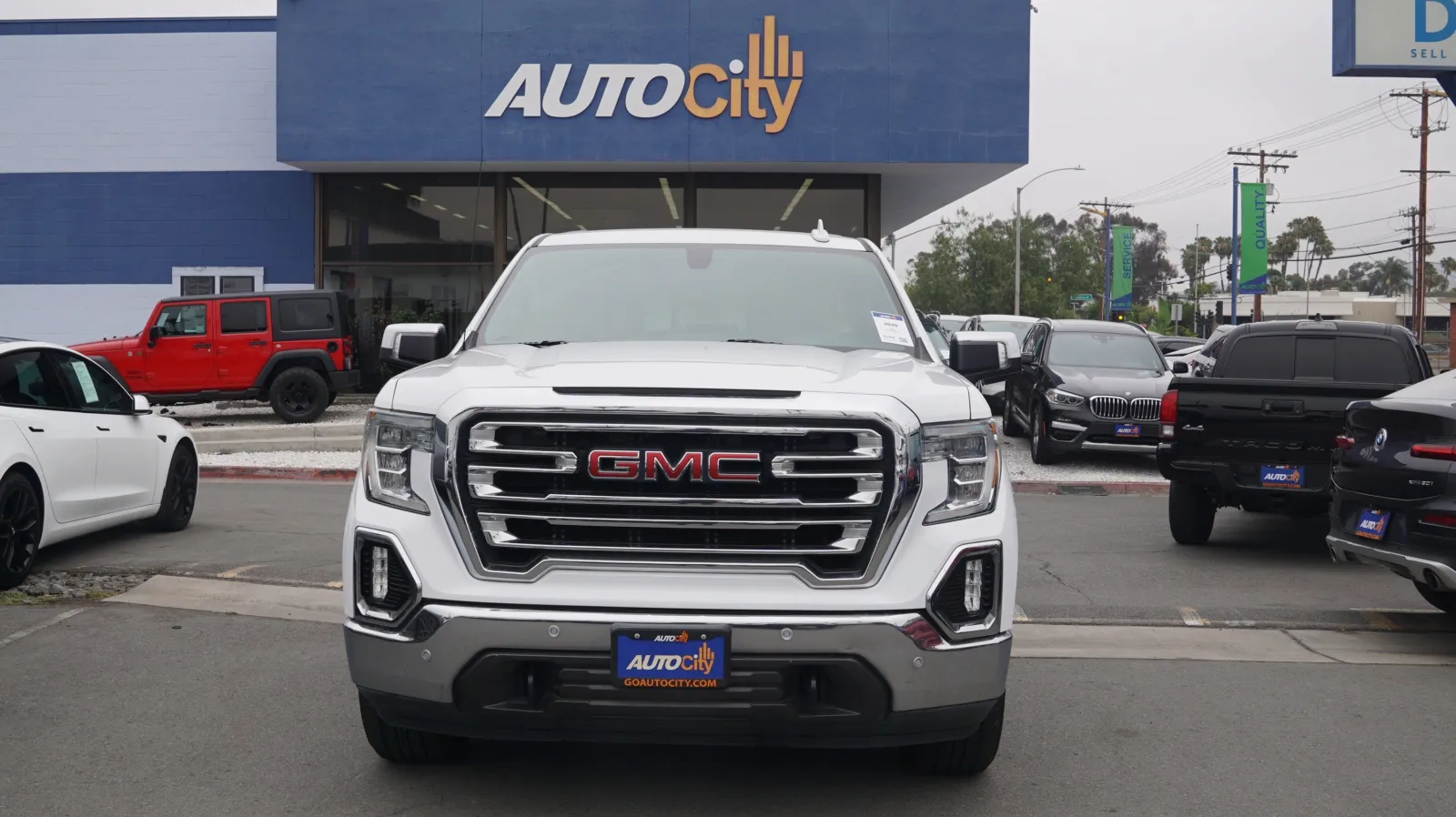Another view of 2020 GMC Sierra 1500 SLT for sale in El Cajon, CA at Auto City