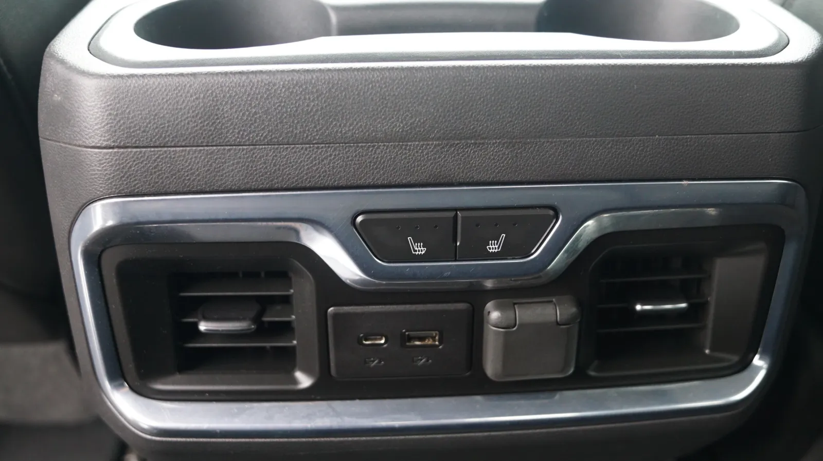 GMC Sierra photo 20
