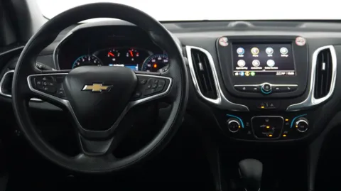 More photos of 2023 Chevrolet Equinox LT at Auto City, CA