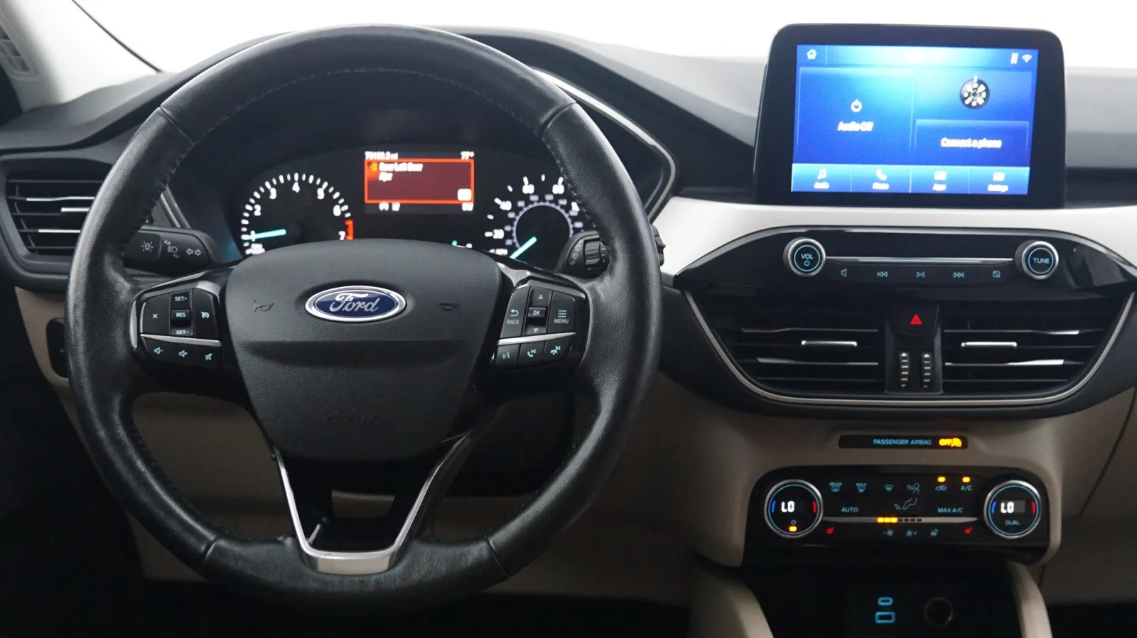More photos of 2021 Ford Escape SEL at Auto City, CA