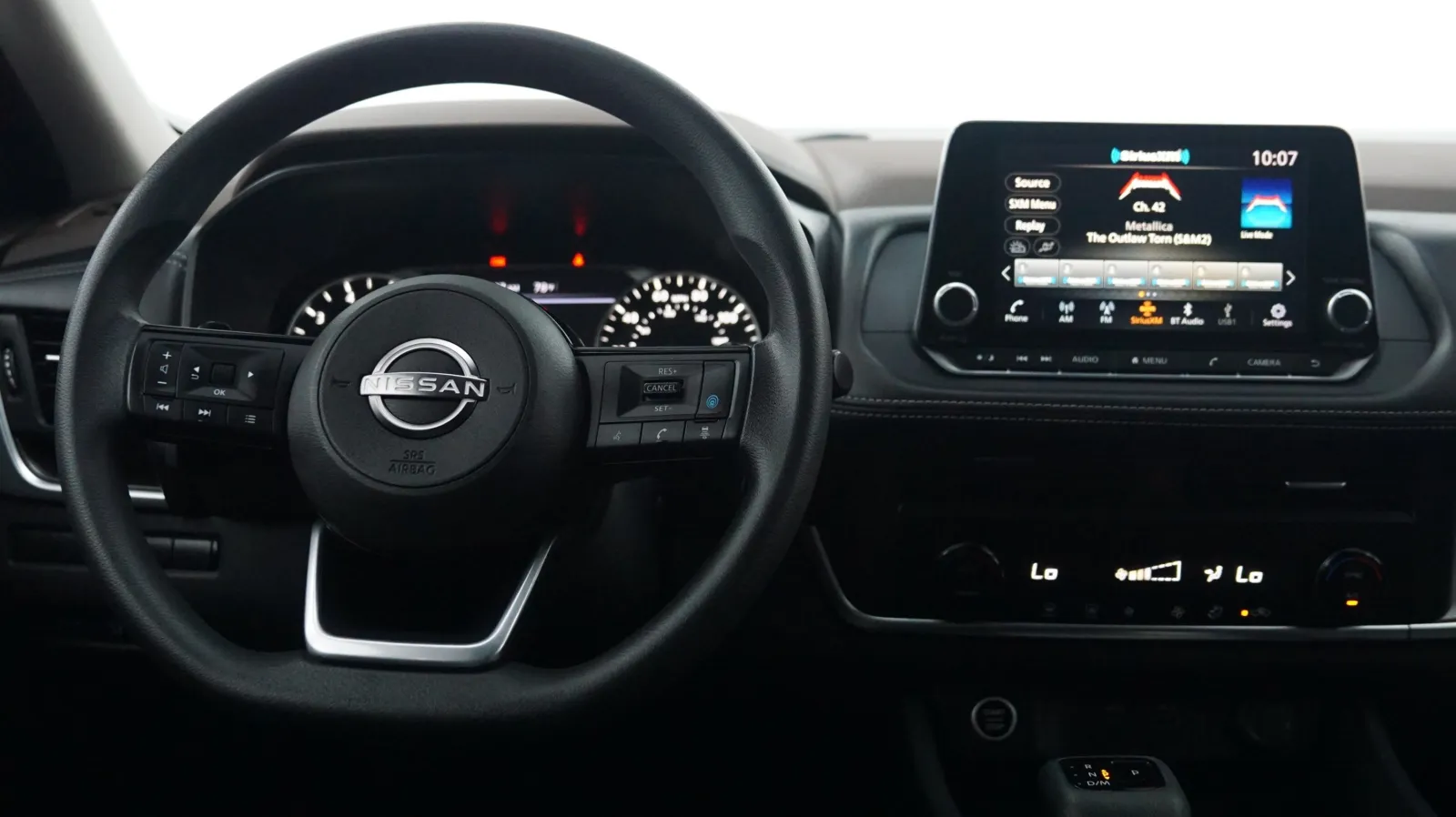 More photos of 2023 Nissan Rogue SV at Auto City, CA