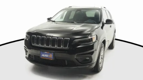 Black 2019 Jeep Cherokee Latitude for sale in El Cajon, CA