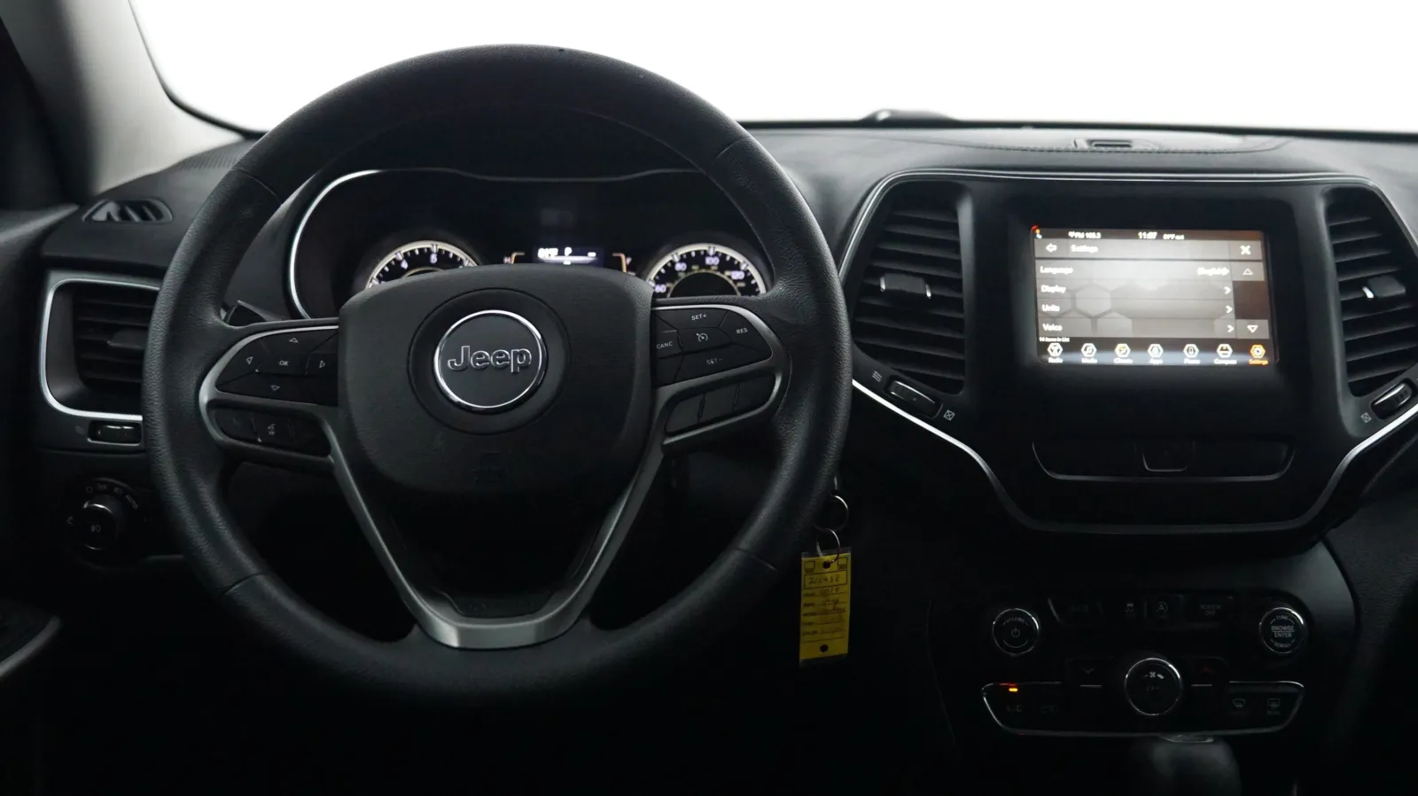 More photos of 2019 Jeep Cherokee Latitude at Auto City, CA