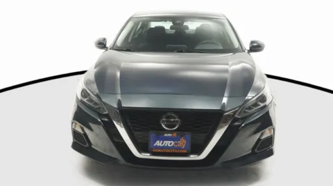 Another view of 2022 Nissan Altima 2.5 SV for sale in El Cajon, CA at Auto City