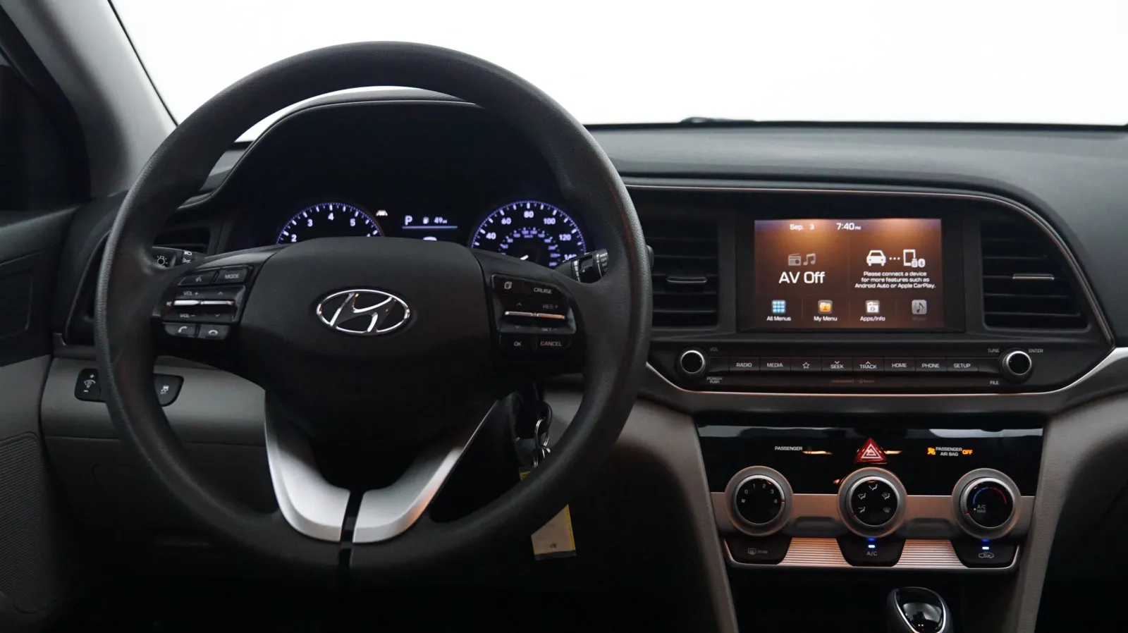 More photos of 2019 Hyundai Elantra SEL at Auto City, CA