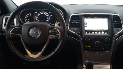 More photos of 2017 Jeep Grand Cherokee Limited at Auto City, CA