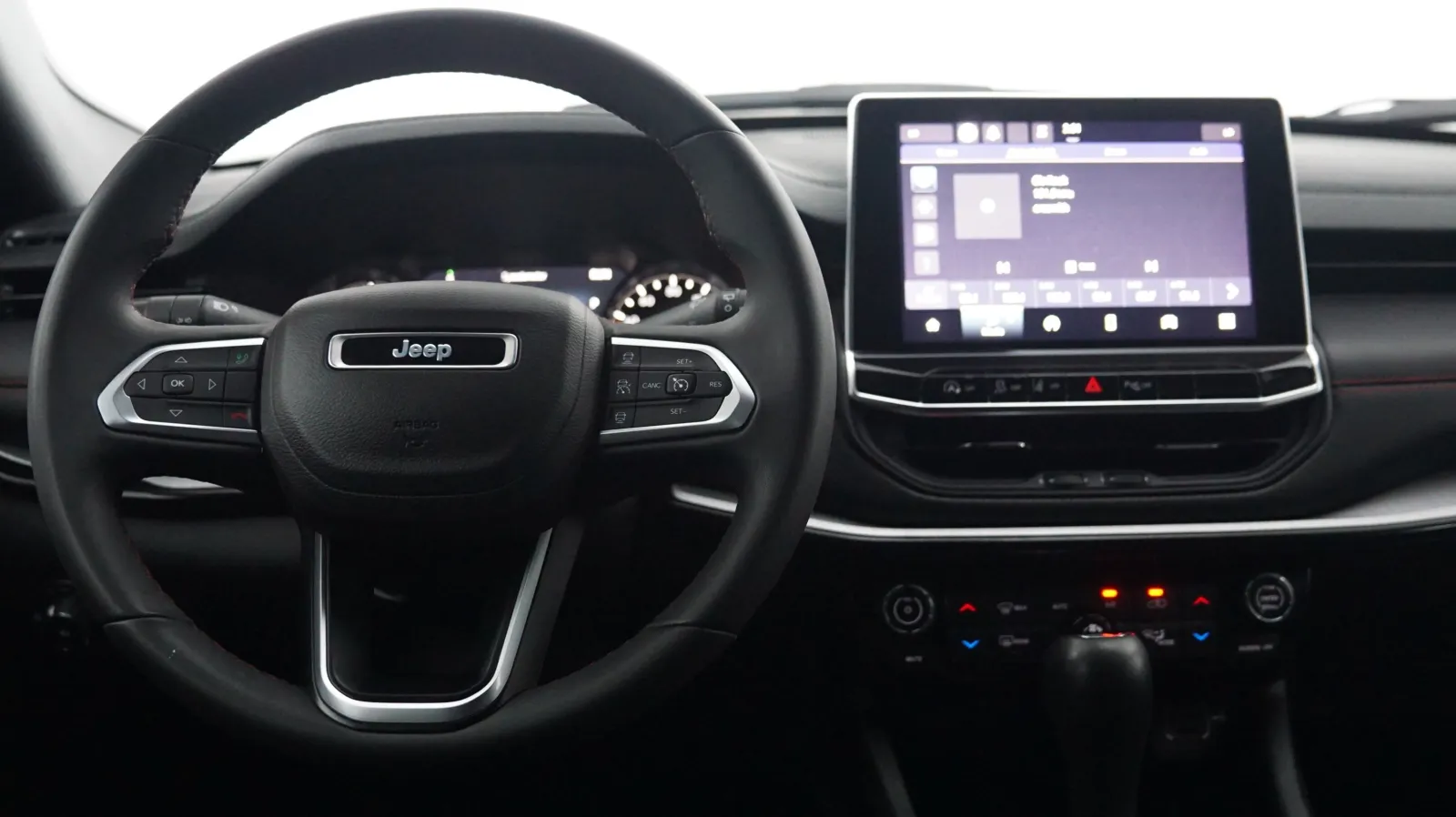 More photos of 2023 Jeep Compass Trailhawk at Auto City, CA